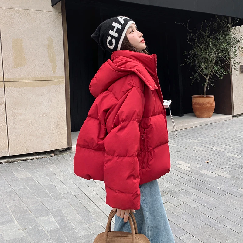 红色小个子加厚羽绒服女冬2025新款韩版宽松减龄白鸭绒保暖面包服