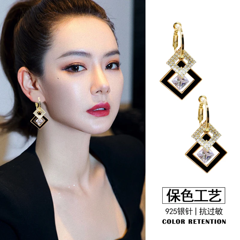 黑色耳钉气质长款夸张大耳环女2023年新款潮耳坠