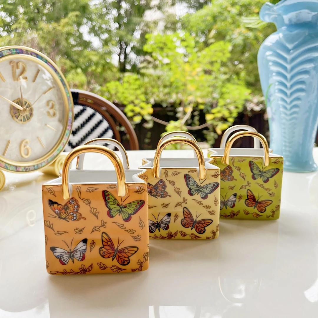 大鱼美居  复古宫廷风蝴蝶花卉小提包  描金家居桌面装饰收纳摆件