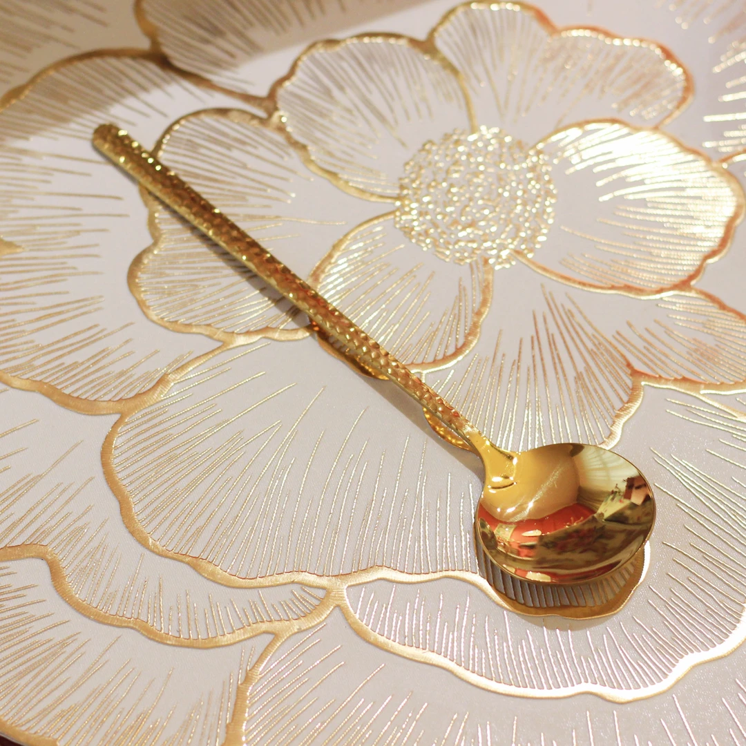 大鱼美居 欧式轻奢锤纹手柄不锈钢饭勺 家用长柄金色餐勺