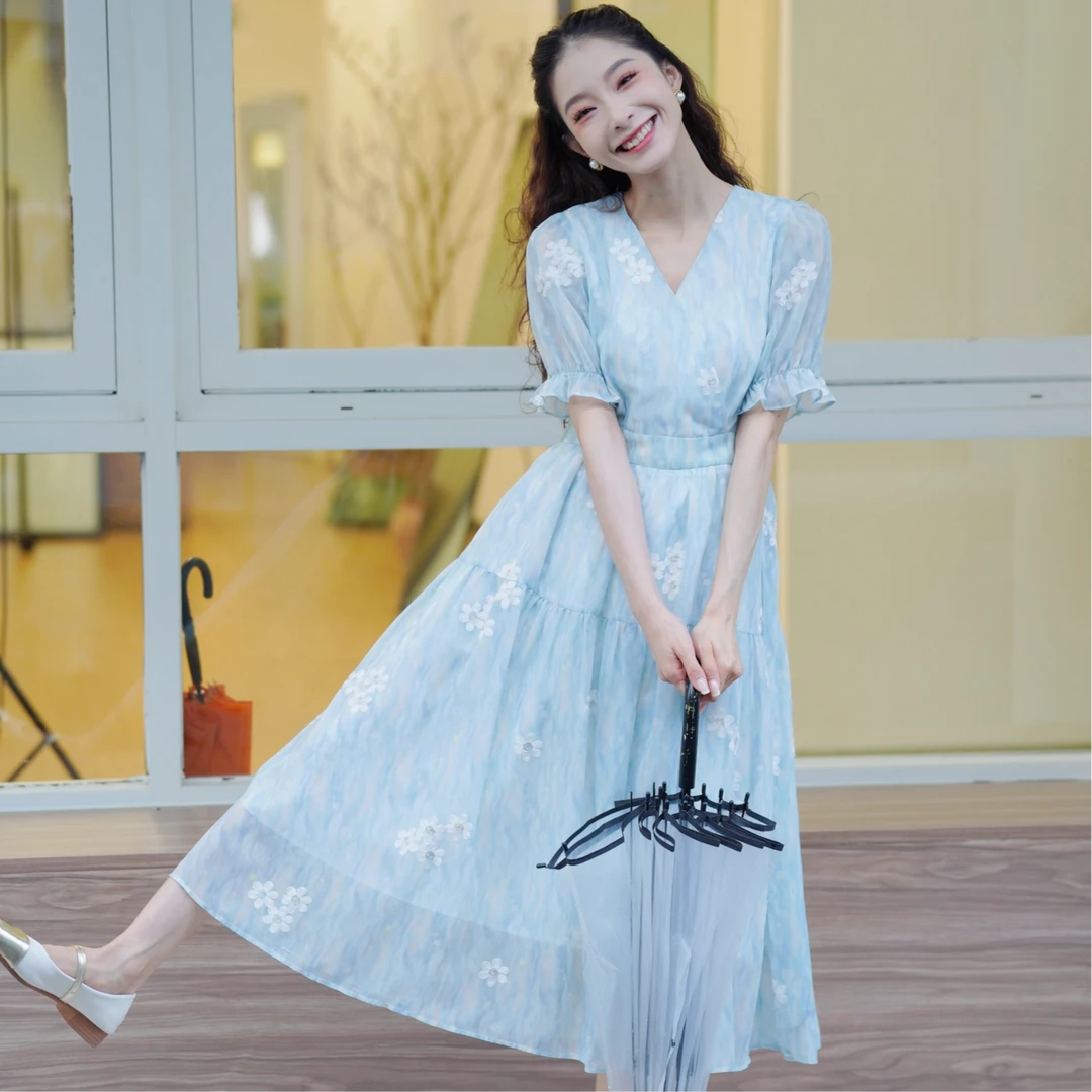 两三事冰璃夏花夏季气质时尚法式显瘦公主仙气印花碎花女装蓝色