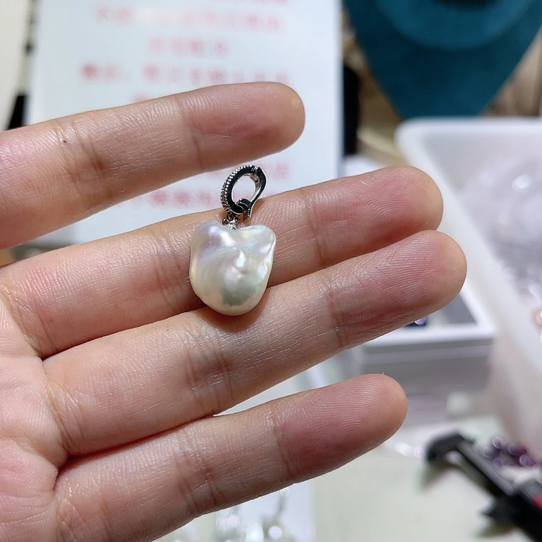 淡水珍珠耳饰未镶嵌