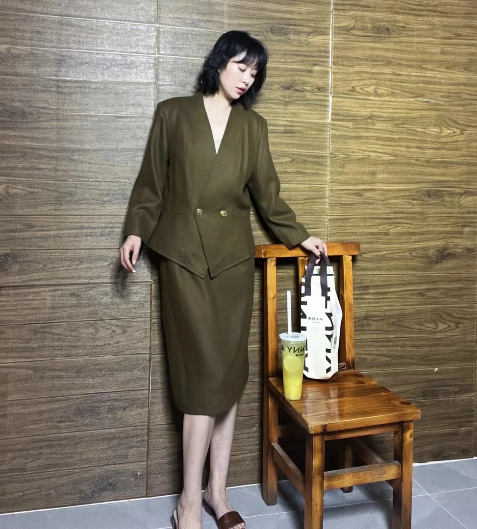 Renew/ 军绿色套装裙