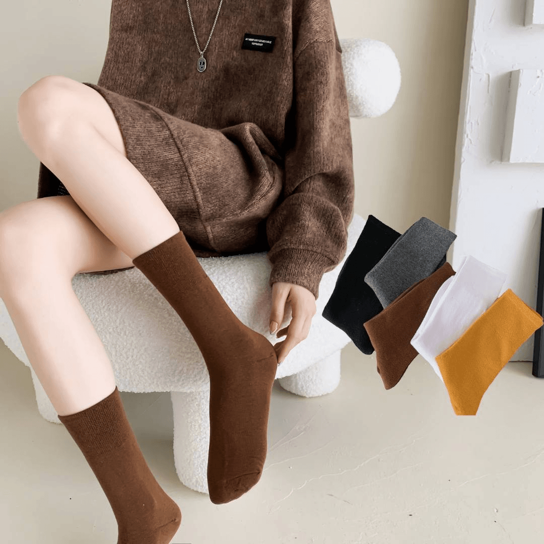 新款纯色中筒堆堆袜显瘦中筒女袜 黑色长袜均码月子袜ins