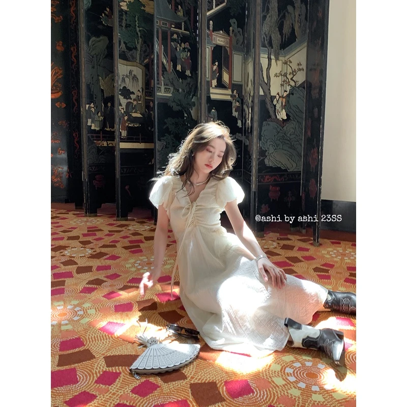 大于诗集 法式褶皱蝴蝶结连衣裙女小众设计高腰显瘦A字中长仙女裙