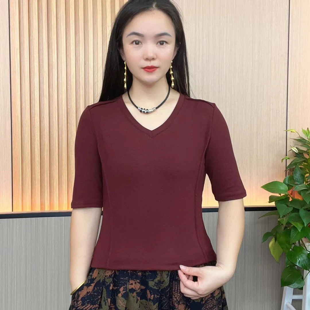 2024秋季中袖显瘦气质休闲洋气时尚打底纯色百搭透气弹力V领T恤