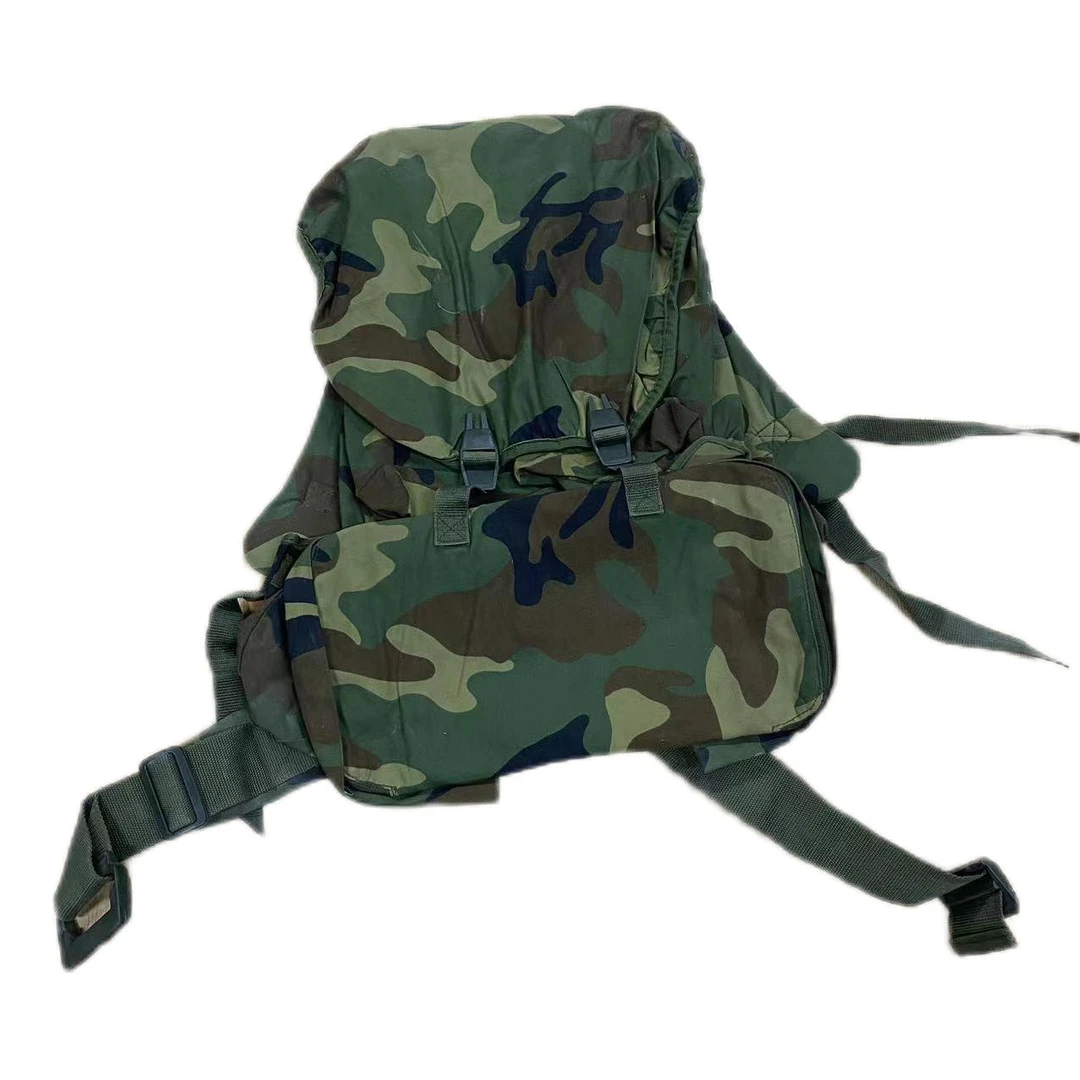 二手携行具帆布背包户外双肩包登山防水大背包户外运动大背囊