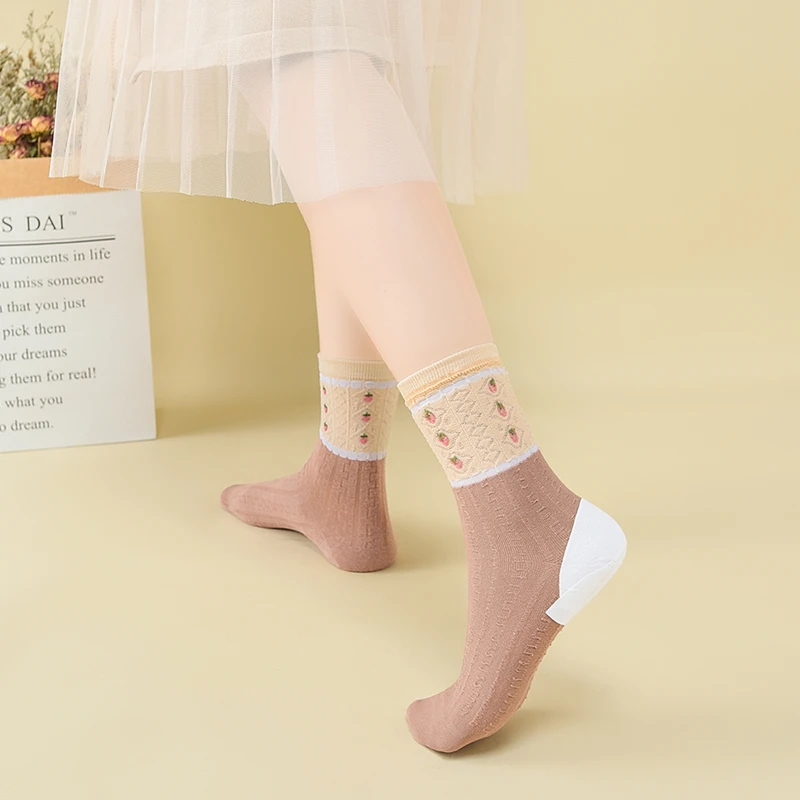 雅致逸足防裂袜子女士冬季厚棉新款足跟型滋润脚后跟不干皱裂口袜