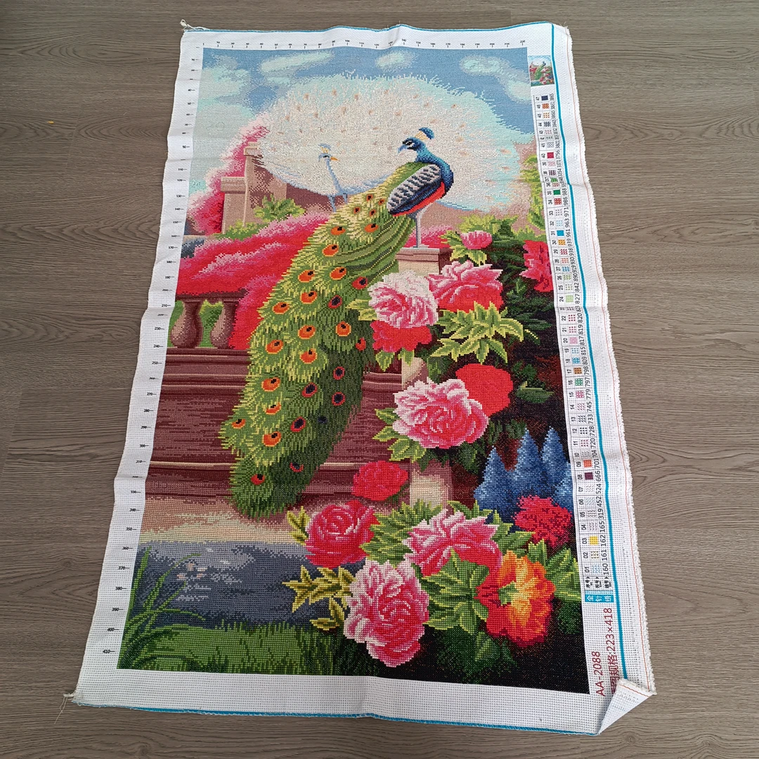 纯手工绣好十字绣成品2088竖版富丽端庄孔雀