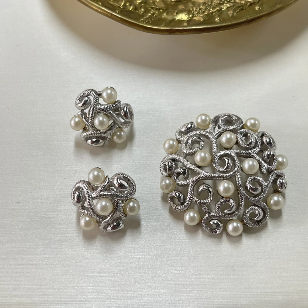 铜合金胸针 【六六中古】孤品复古胸针耳夹套装km6692