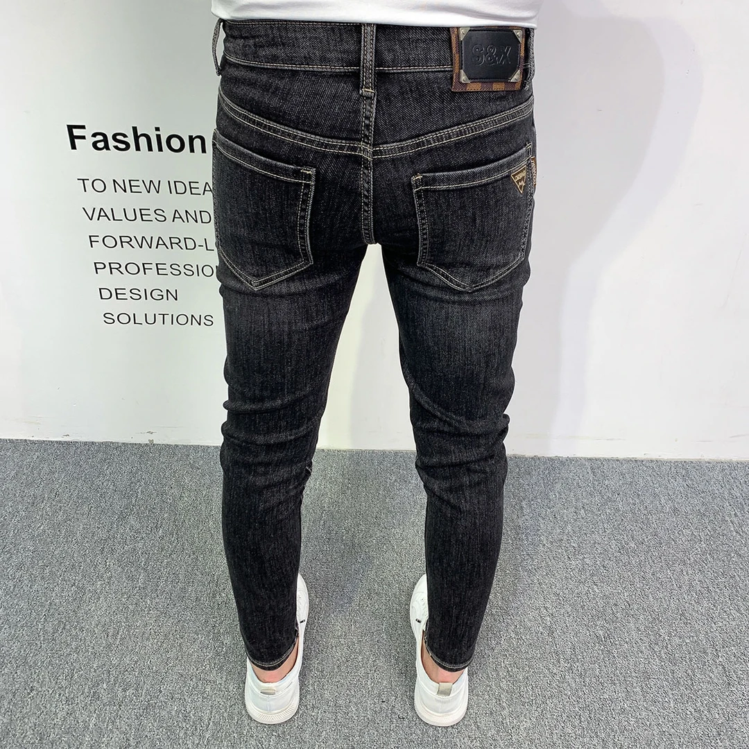 高端牛仔裤男士秋冬季新款百搭休闲水洗修身小脚潮流韩版弹力显瘦