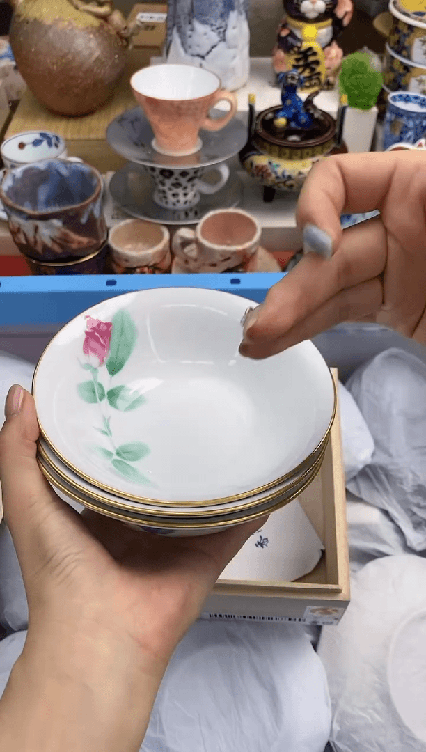 【闪购商品】瓷片 隆莲瓷器欢迎大家