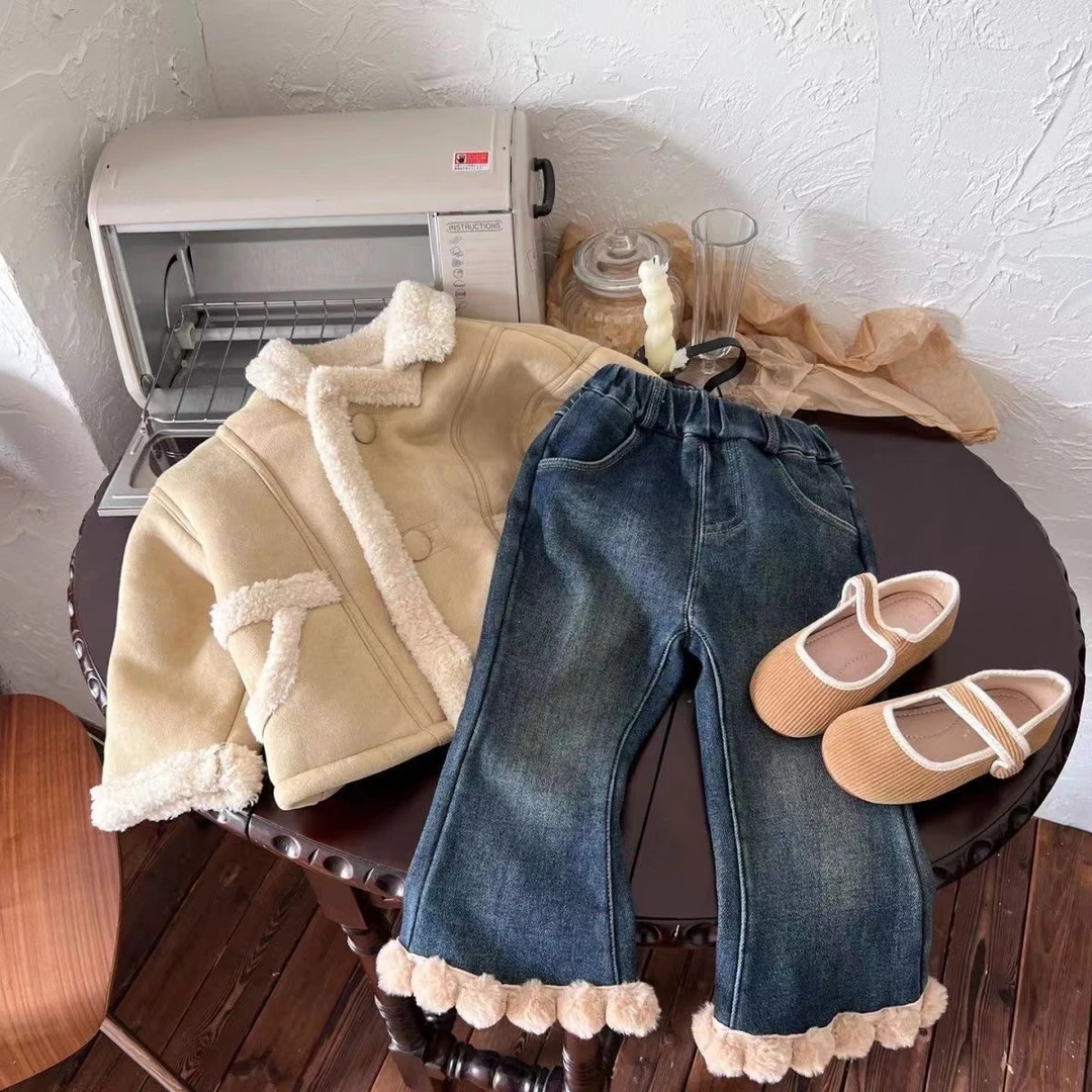 女童一体绒毛球边喇叭裤2023秋冬新款甜美奥粒绒洋气复古牛仔裤