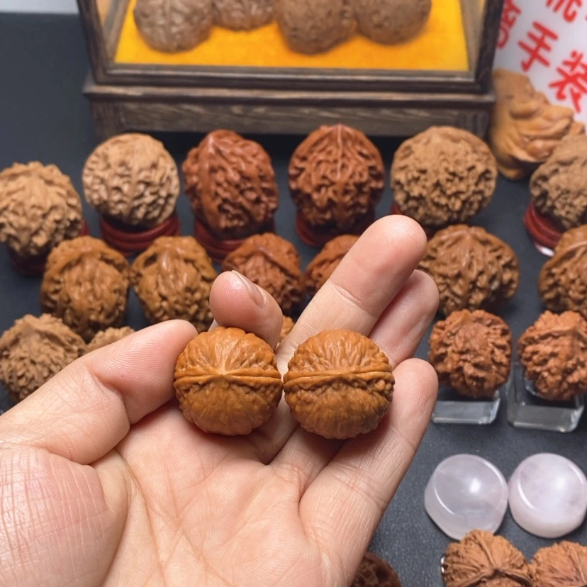 【闪购商品】桃核把件@*