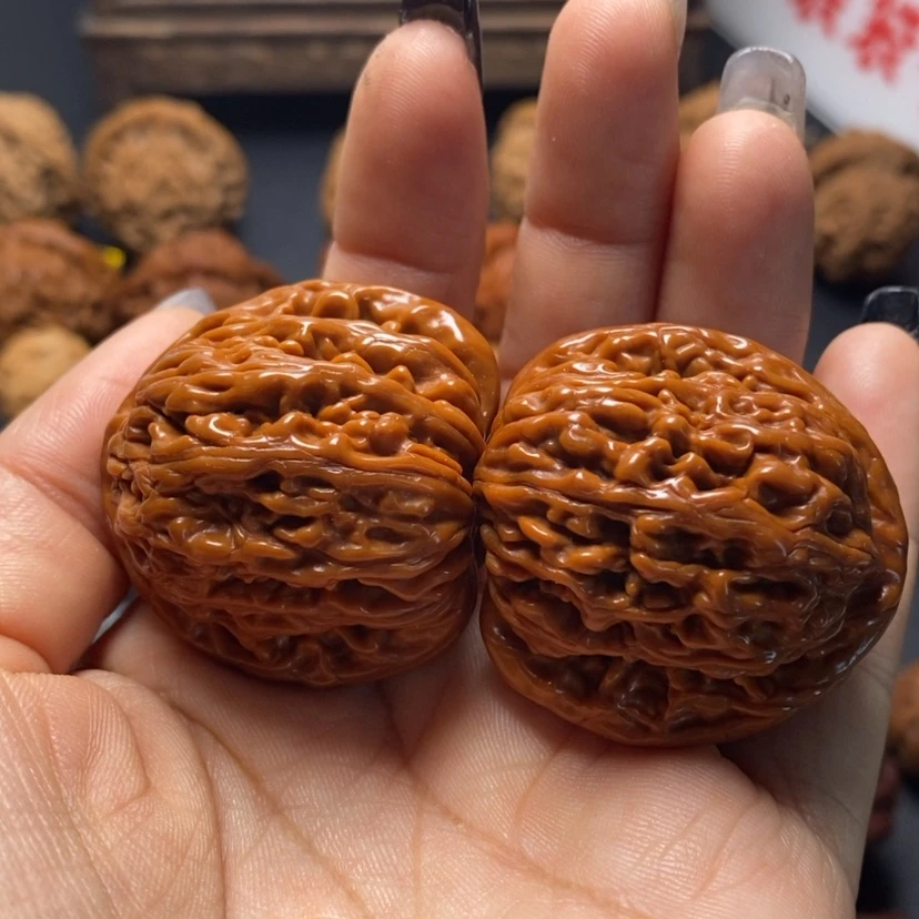 【闪购商品】桃核吊坠路****G