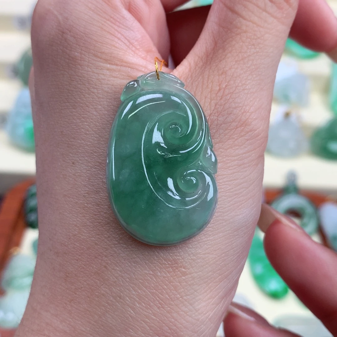 翡翠颈饰未镶嵌翡翠Ａ货吊坠