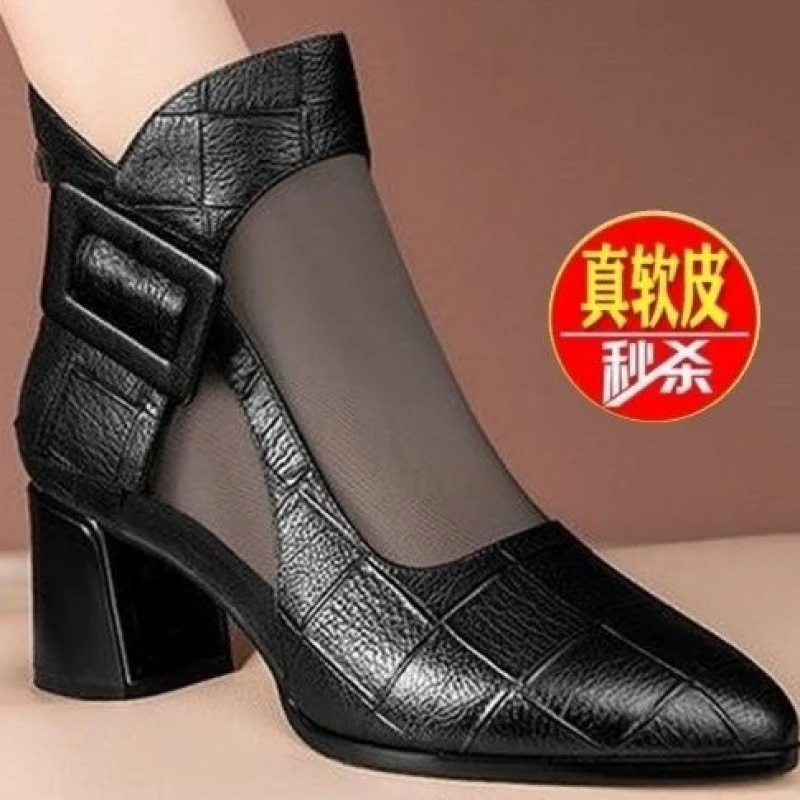 凉鞋女夏2023春夏新款真软皮网靴女镂空包头凉靴粗跟网纱中跟时尚