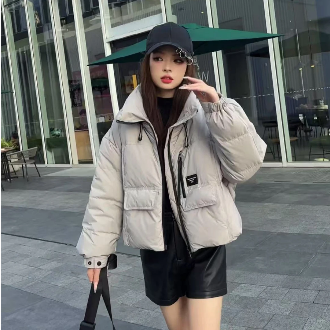 白鸭绒羽绒服女2024年冬季新款保暖百搭时尚休闲短款面包服外套