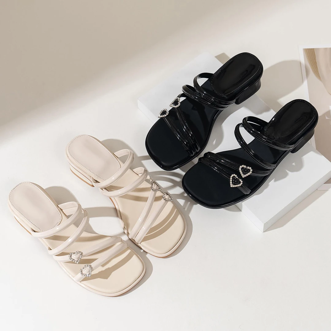 夏季新款时尚女士百搭低跟方头露趾外穿平底一字拖L242361