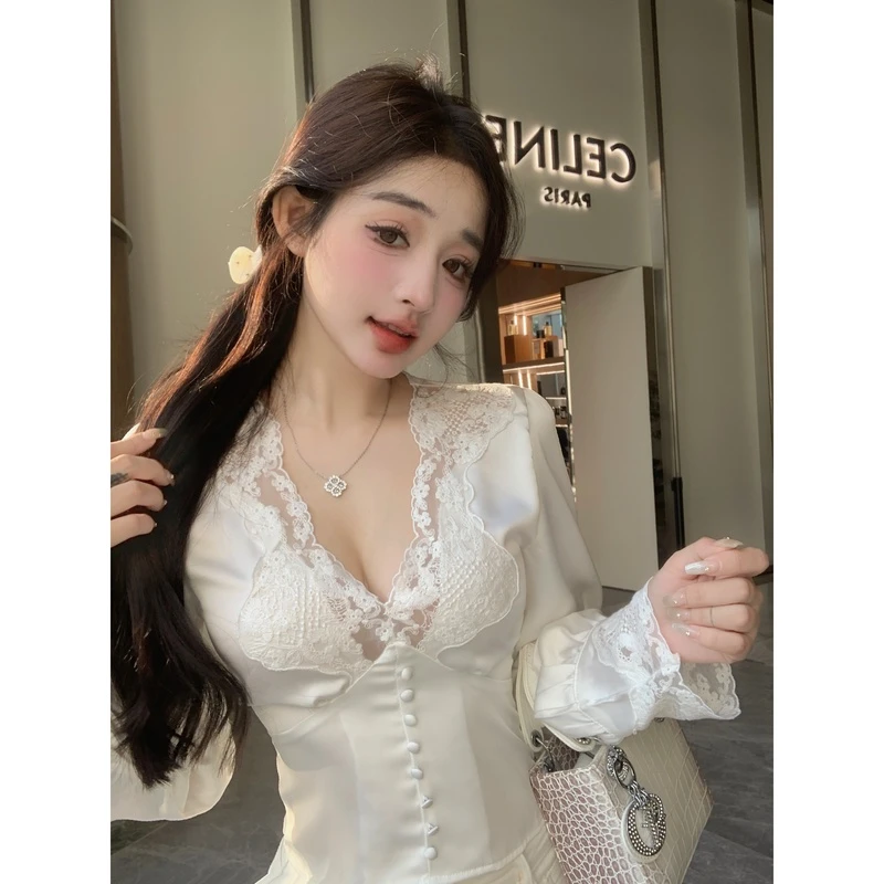 钩花深V领蕾丝衫长袖设计感气质小众性感纯欲白色衬衫法式收腰女