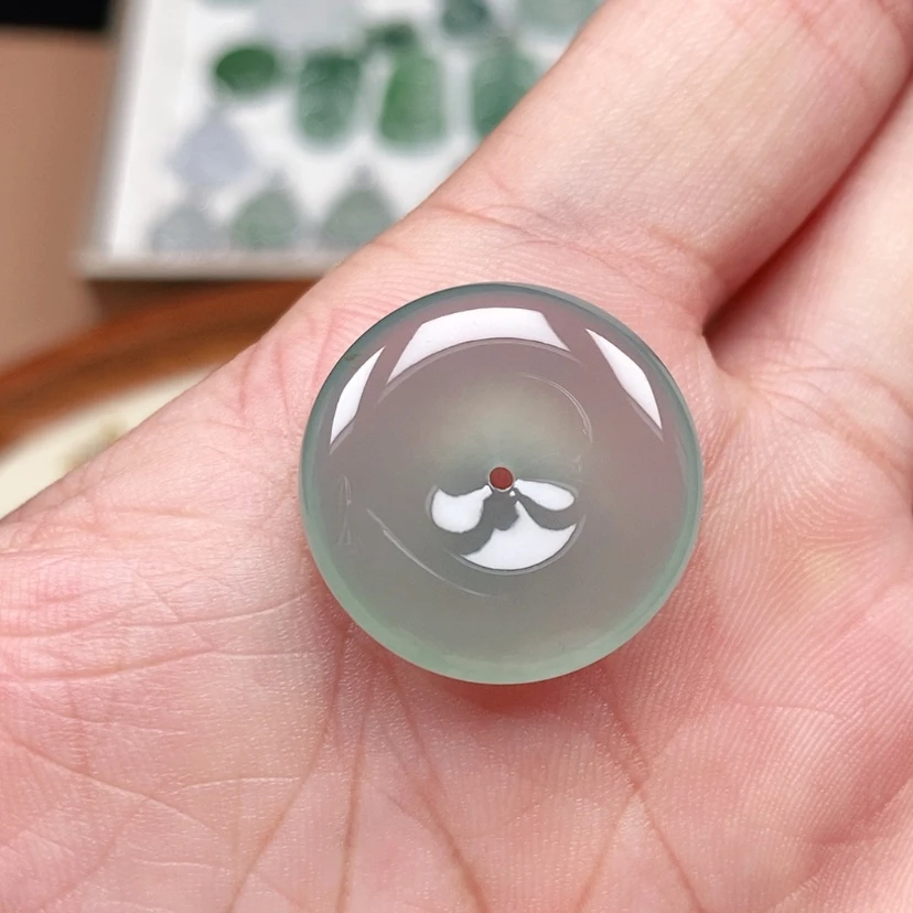 【闪购商品】翡翠吊坠(不含链)未镶嵌