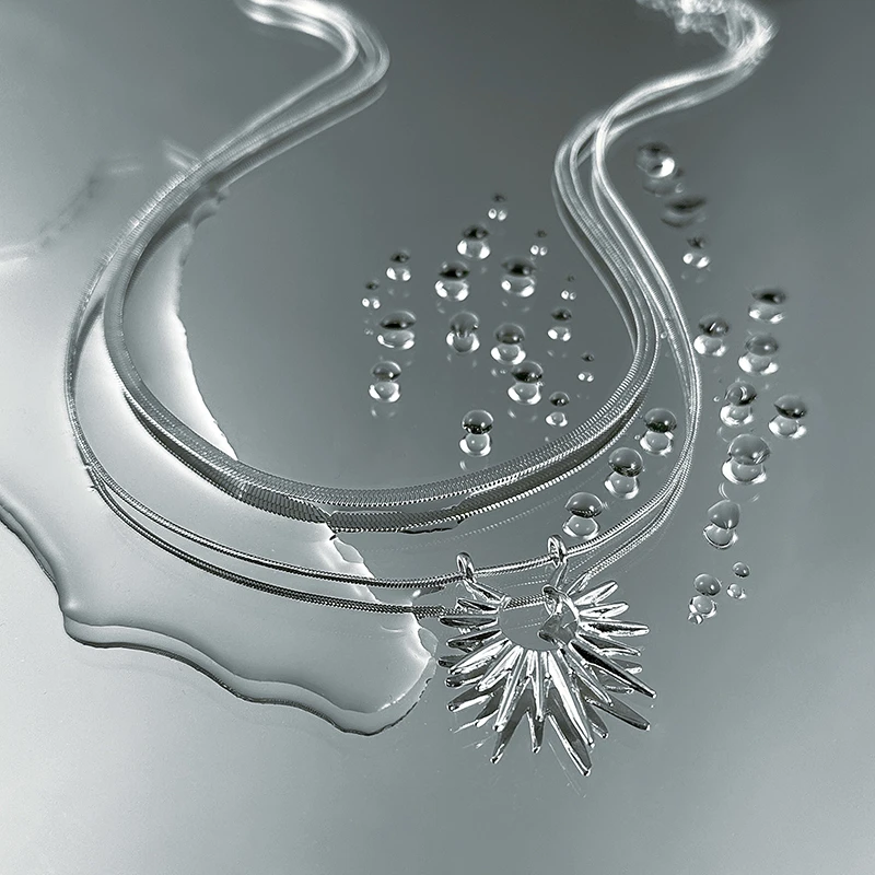 钛钢项链 太阳神双层高级感轻奢小众设计感男女美式百搭叠戴项链