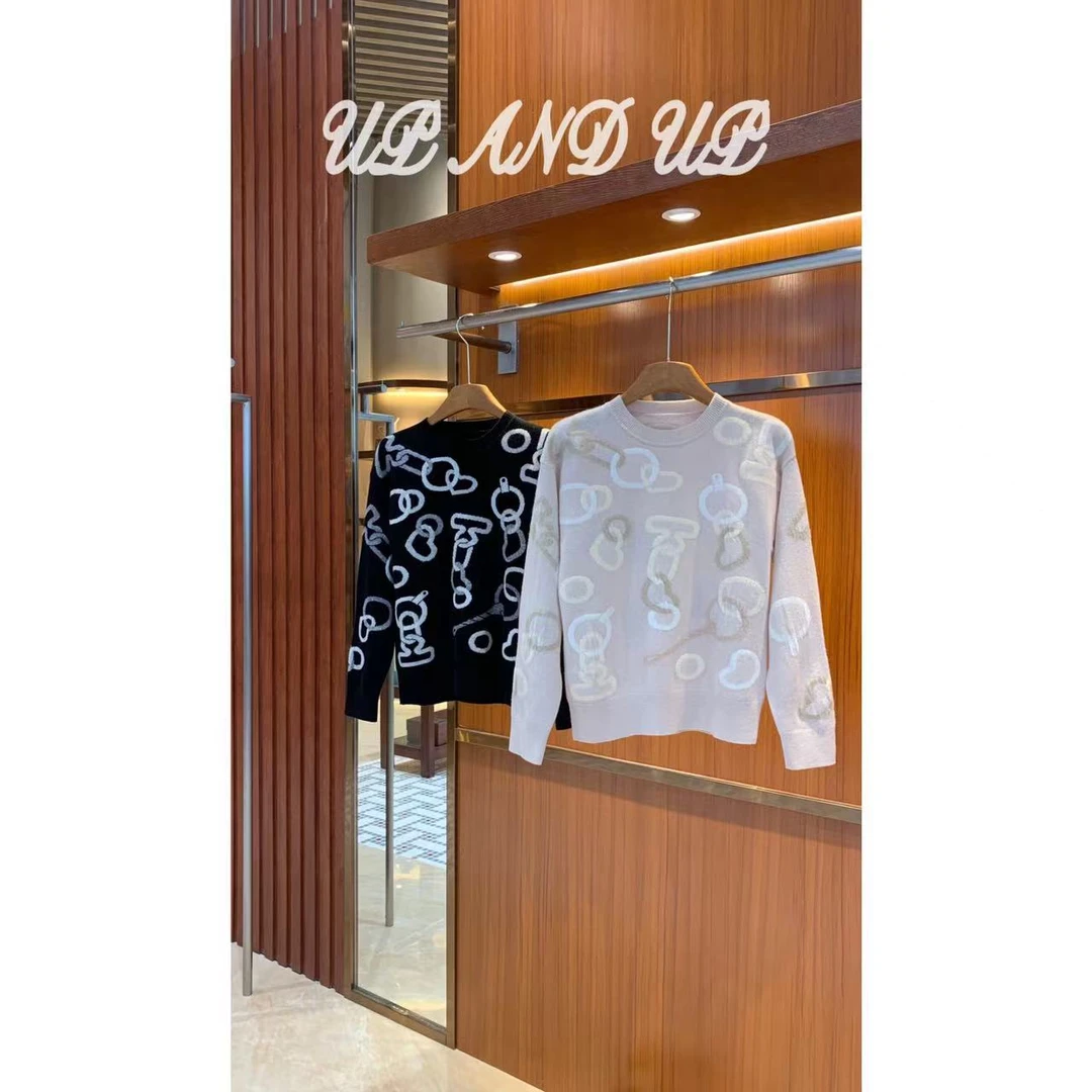 ‘巴黎之约’秋冬圆领高级优雅保暖显瘦百搭长袖羊绒衫