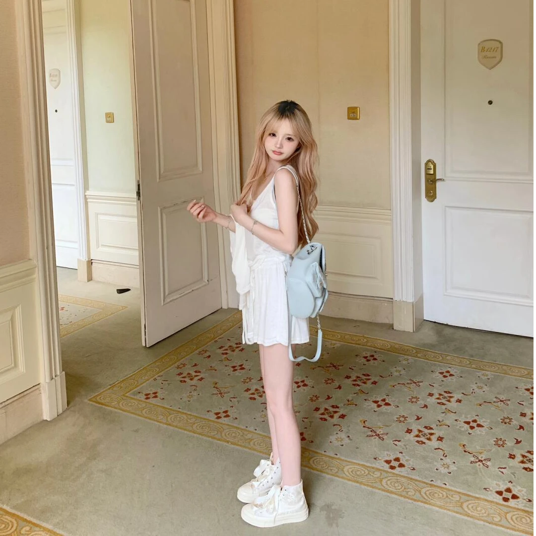 【雾漫白茶】早秋时尚显瘦气质内搭韩版宽松外搭上衣百搭休闲裤裙