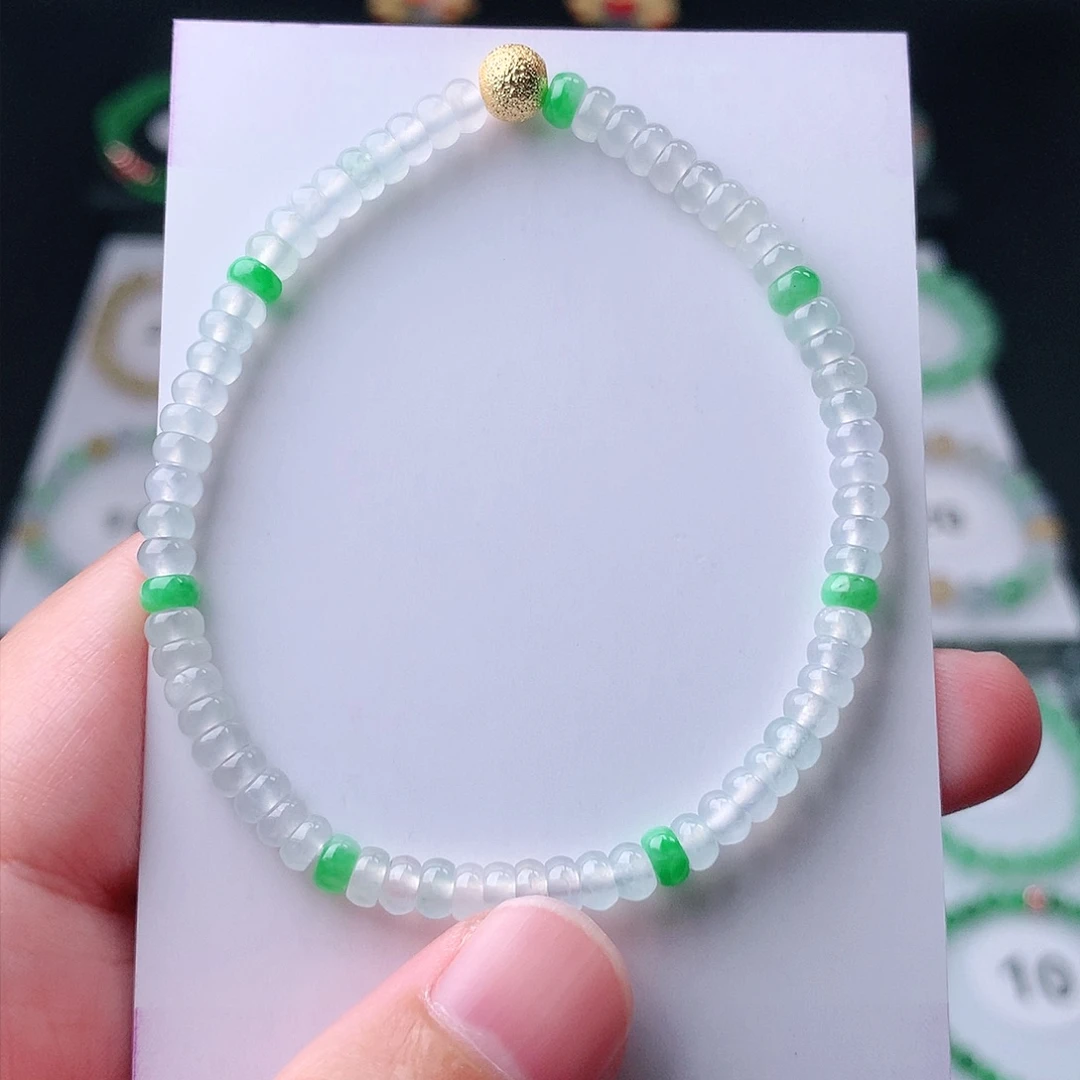 翡翠手串未镶嵌翡翠