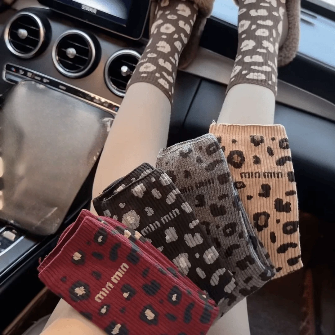 袜子女高筒秋冬豹纹坑条纹堆堆袜稀罕透气舒适袜子女袜高潮袜