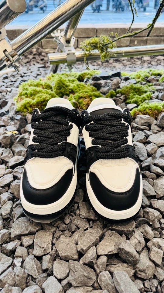 黑白拼色球鞋 790