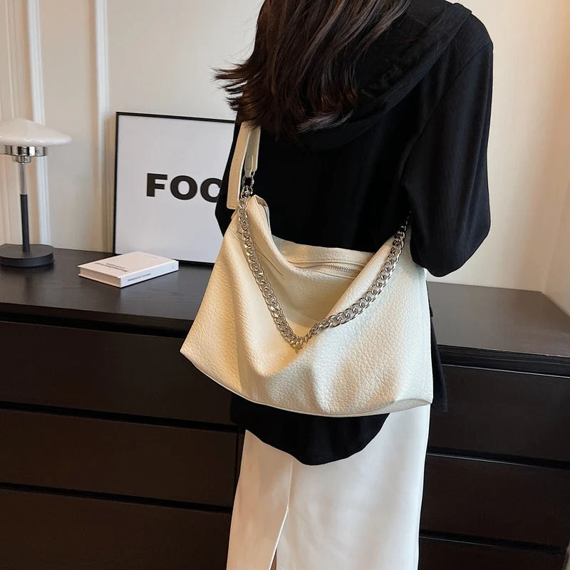 韩版小众设计链条腋下包包女2023新款简约洋气饺子包时尚斜挎包