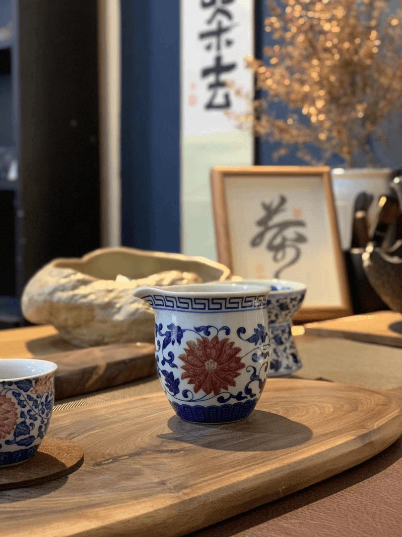 景德镇陶瓷 青花釉里红缠枝莲公道杯功夫茶具 茶杯 分茶器 茶器