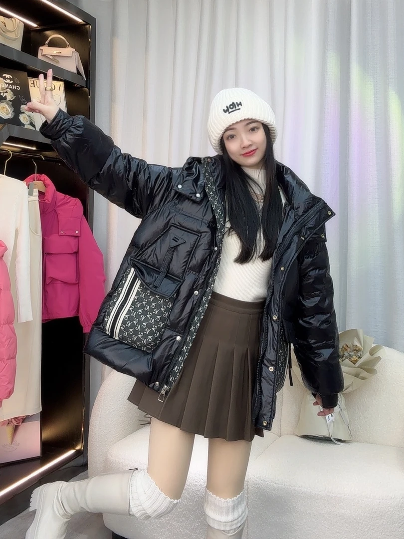 2023年新款网红时尚百搭连帽韩版韩版拼接冬季中长款羽绒服外套