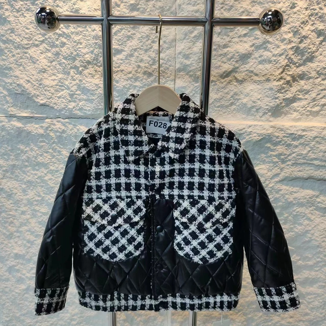 【链接B267】黑白格外套