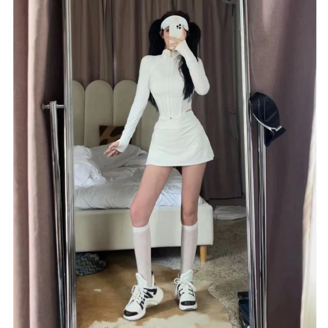 龙怼怼推荐【见习爱神】时尚套装白色短裙收腰修身防晒显瘦气质辣妹