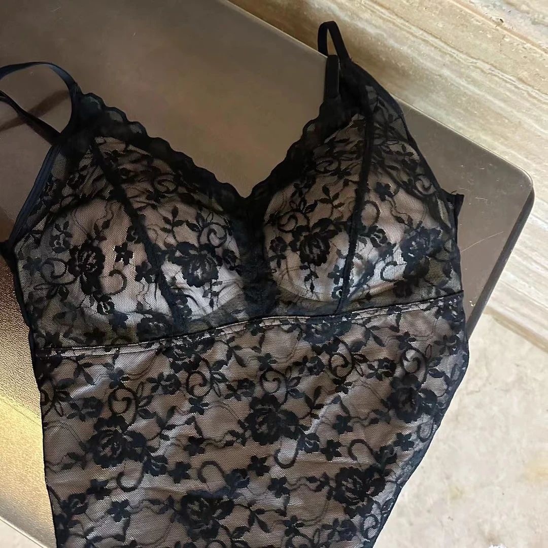 龙怼怼推荐【蕾丝背心】女士女背心打底网红舒适时尚美背性感聚拢