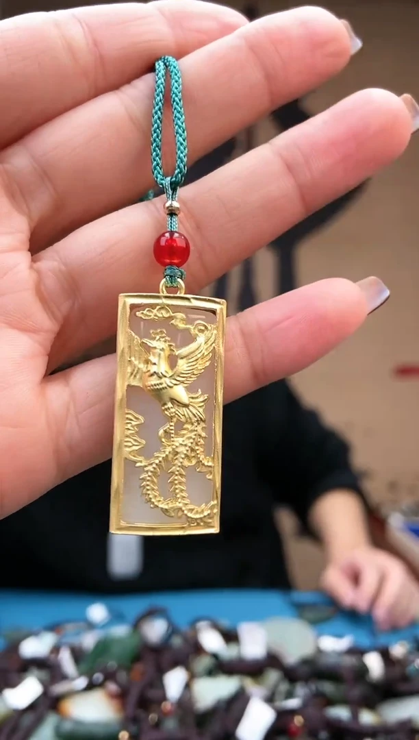 【闪购商品】石英质玉颈饰未镶嵌QQ拍一发一多样性发货