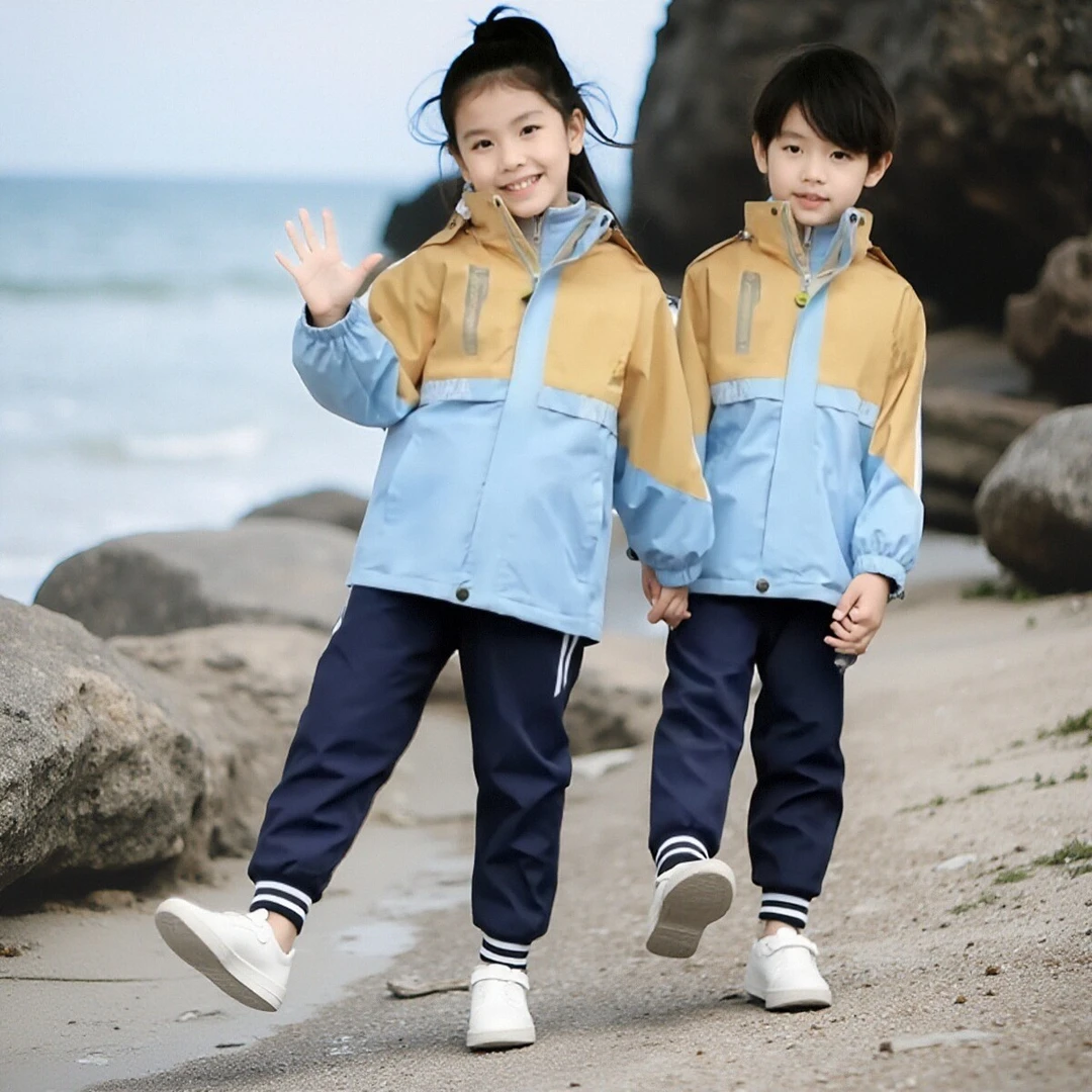 幼儿园园服春秋装冲锋衣三件套一年级运动会班服冬季校服小学生