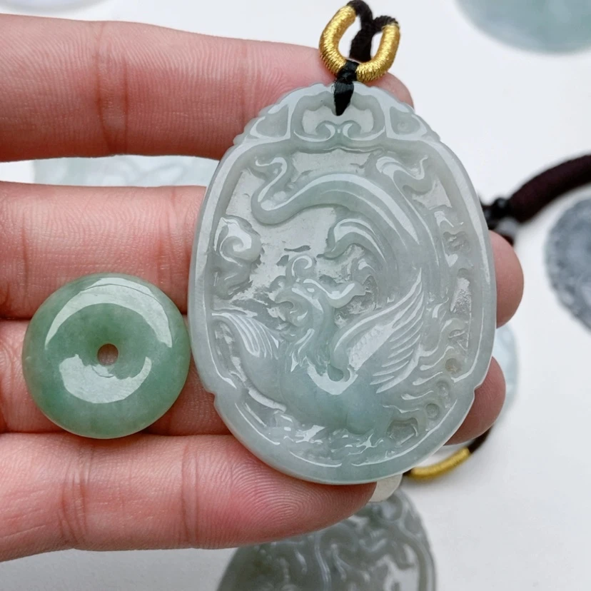 【闪购商品】翡翠颈饰未镶嵌(****)