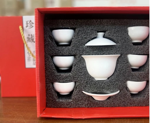 白瓷茶具
