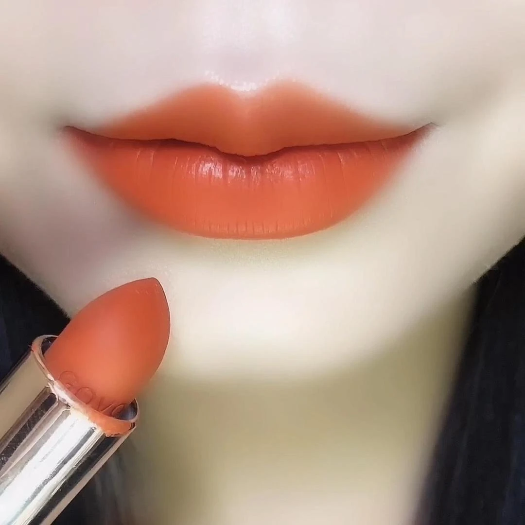 不沾杯不掉色胡萝卜色口红素颜显白哑光雾面持久防水保湿淡化唇纹