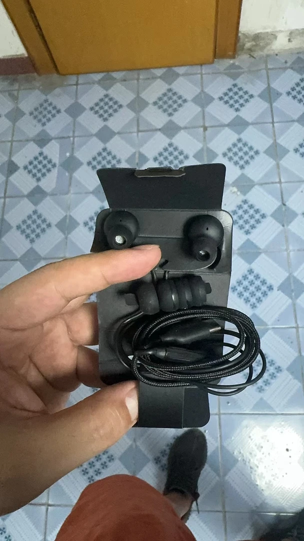 准新品 入耳式有线耳机