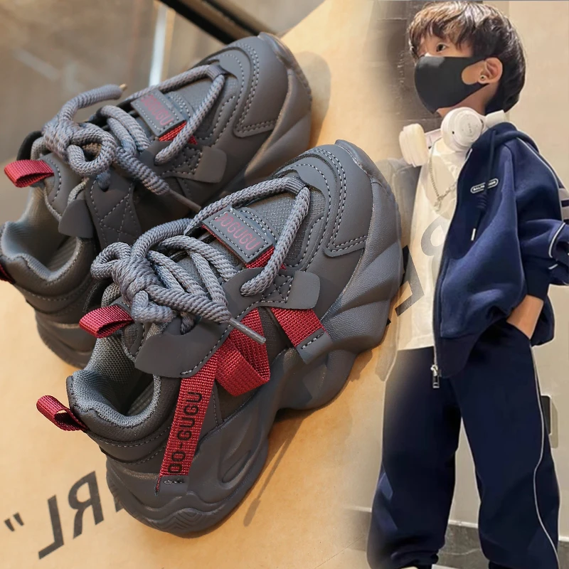 2024秋冬男童新款皮面百搭运动鞋儿童魔术贴软底老爹鞋时尚防滑鞋