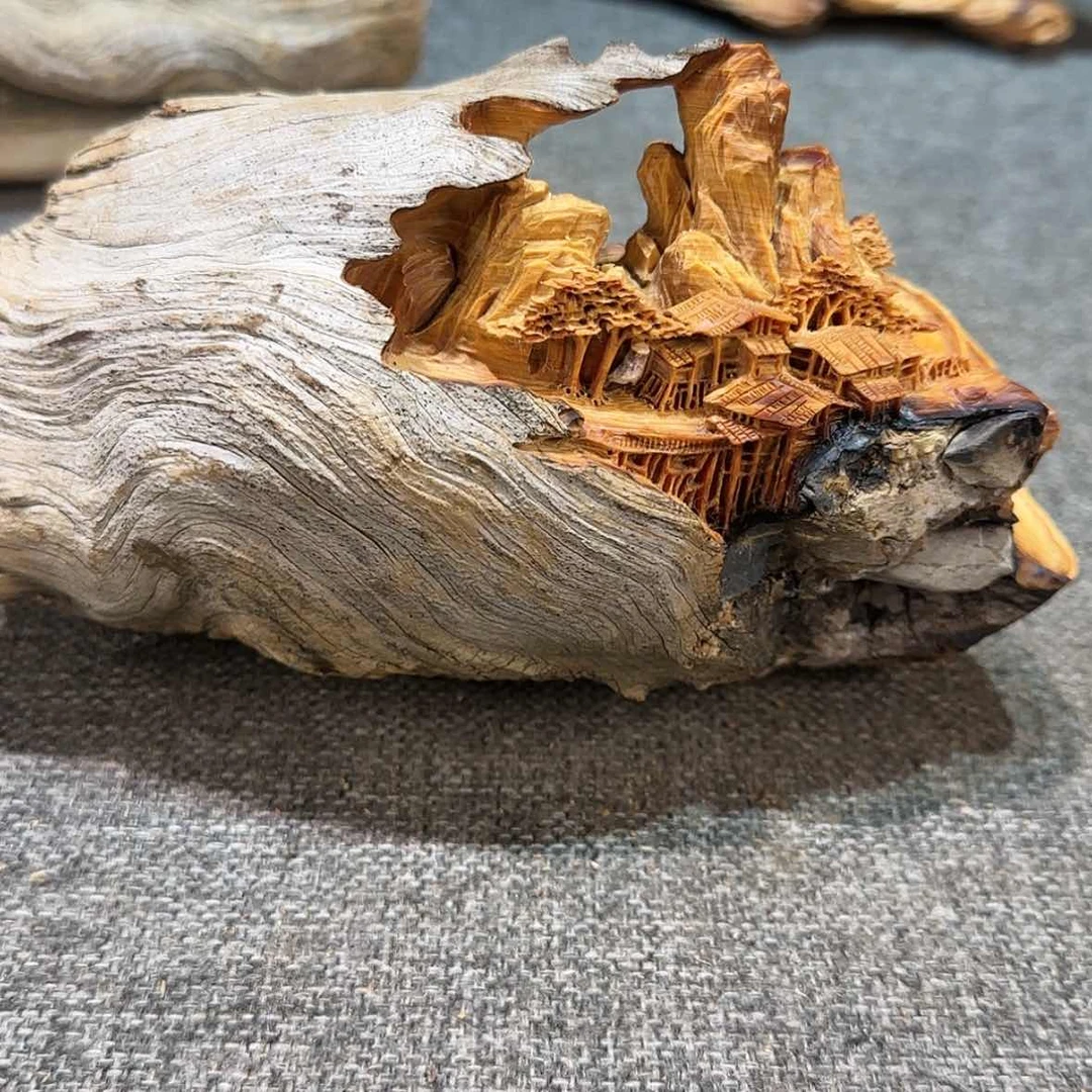 【闪购商品】崖柏根雕南*