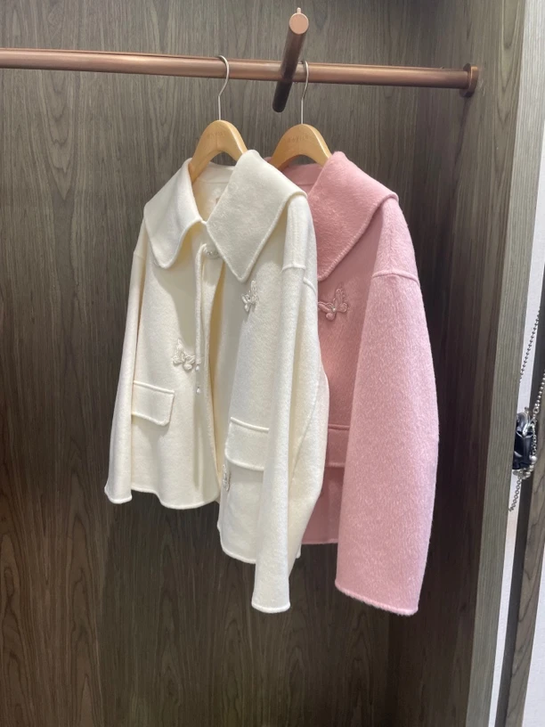 芭家2024冬款气质百搭时尚翻领设计师毛呢大衣92D8034-1599B