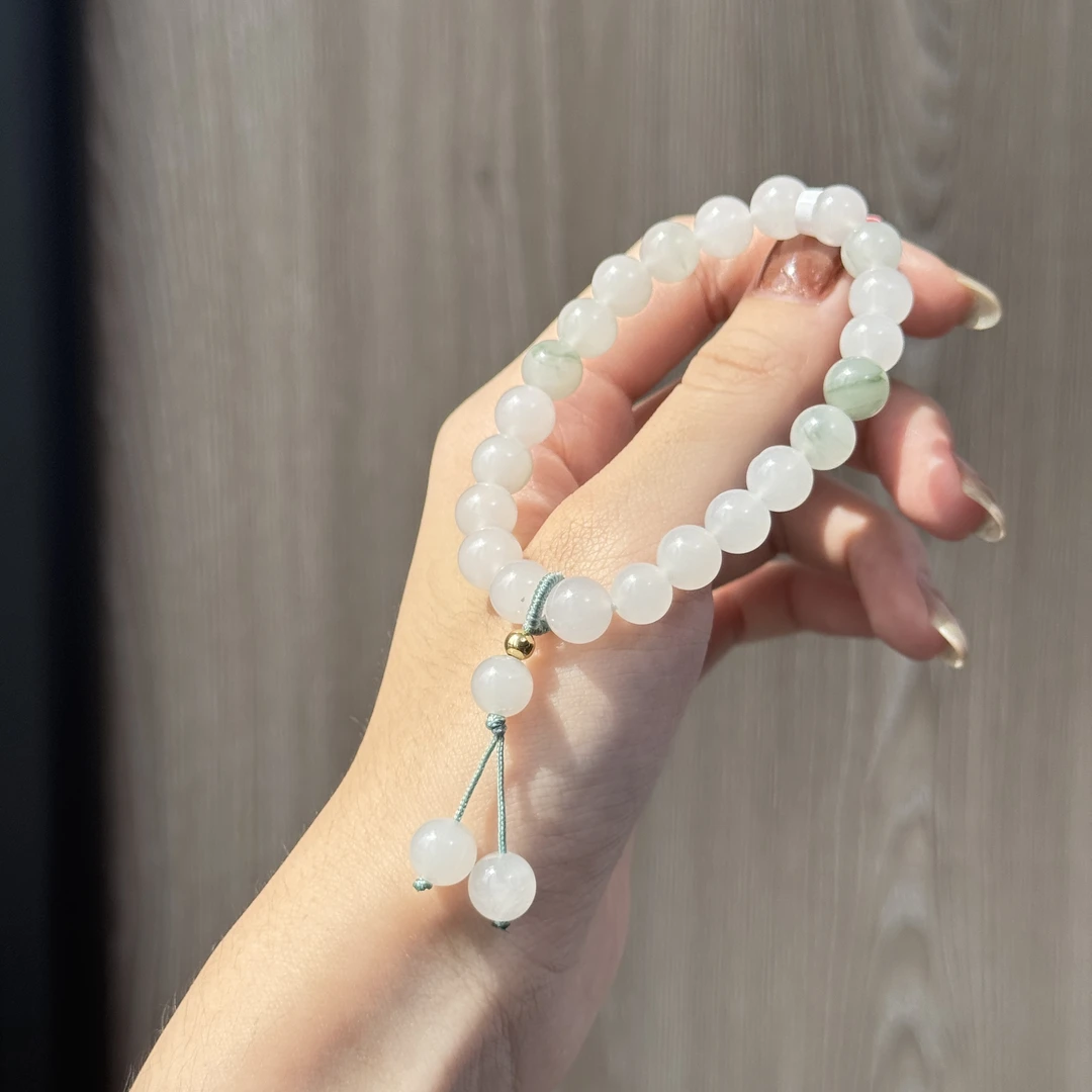 天山翠圆珠手串天然多样性发一