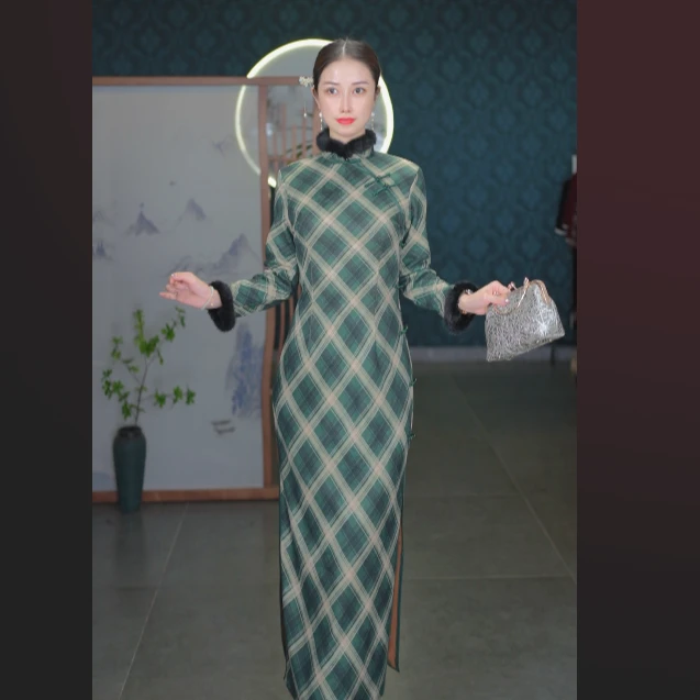 秋冬季新款2024高端绿色加绒加厚气质优雅长款旗袍显瘦修身高级感
