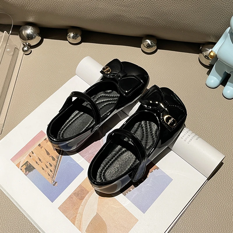 巴拉韩系列女童皮鞋2024春秋季新款时尚舒适儿童软底单鞋小女孩配