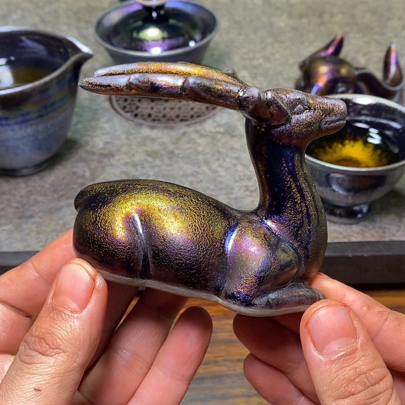 【闪购商品】瓷茶宠谢*您金鹿